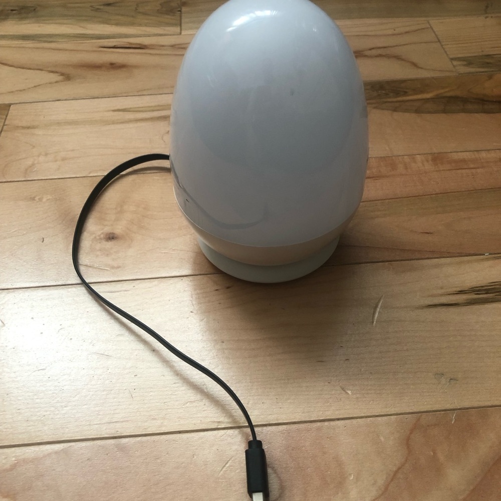 Kids USB Rechargeable Night Light - White